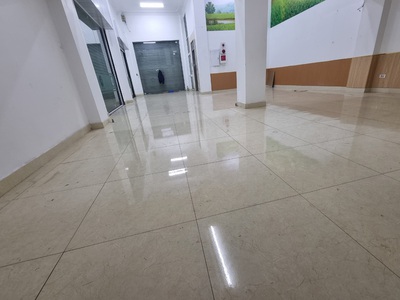 Cho thuê MB tầng 1 riêng biệt 40m2 tóc, nail phạm thận duật 0