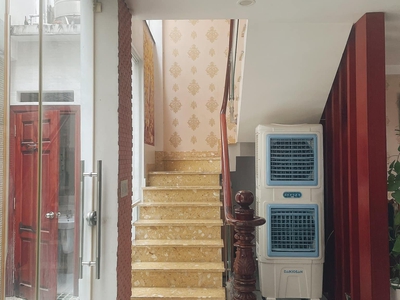 Bán đất tặng biệt thự. 3 tầng ,120m2,tân phú giáp tân bình, chỉ nhỉnh 100tr m2. 2