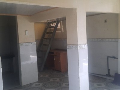 Nhà hải phòng kiệt hơn 2m, 44m2, c4 gác lửng, 1.x tỷ 0