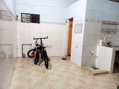 Chủ gấp bán nhà cấp 4 kiệt ô tô ,Hải Châu Đà Nẵng, điện tích khủng giá rẻ sập hầm 5