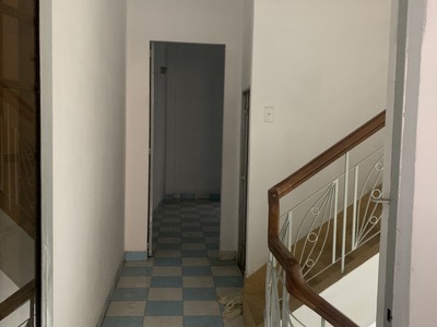 Cho thuê mặt tiền lạc long quân, đối diện chợ vải 2