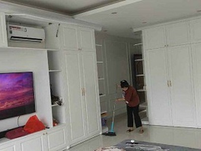 Chính chủ chuẩn bị định cư nước ngoài nên cần bán nhanh nhà 3 tầng khu đô thị hồng thái, đồng hỷ 2