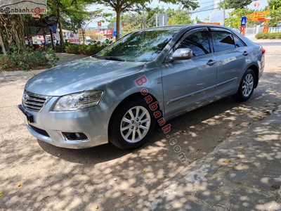 Cần bán xe toyota camry 2.4g 2011 1