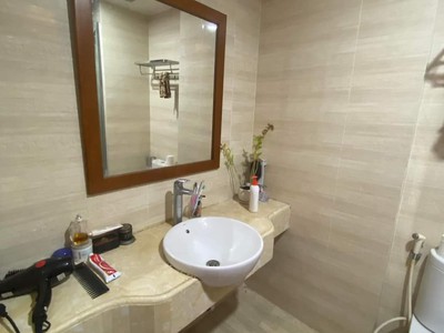 Bán gấp căn hộ 2 PN tại chung cư cao cấp 789 thuộc Ngoại Giao Đoàn, view hồ Sen 5