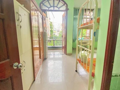 Chính chủ cần cho thuê gấp phòng trọ ở 4ng 30m2 hẻm 184 nguyễn xí, phường 26, quận bình thạnh, tp 3