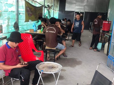 Cần sang gấp căn tin bán nước đồ ăn sáng chiều ngay ga tàu sóng thần dĩ an 0