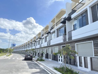 Bán nhà tại dự án the light city chủ đầu tư hodeco vũng tàu 100 thổ cư, vị trí cực đẹp trong dự án 3