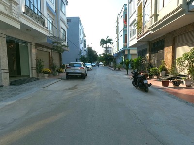 Bán nhà xây mới khu phân lô sao sáng - ngô gia tự 4 tầng độc lập giá 4.65 tỉ 1