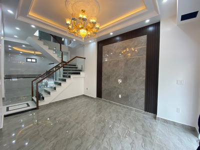 Bán nhà xây mới khu phân lô sao sáng - ngô gia tự 4 tầng độc lập giá 4.65 tỉ 2