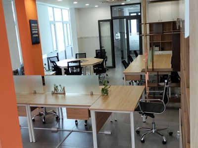 Cho thuê căn góc lầu 1   2 KDC Him lam,Phường Tân Hưng,Quận 7.DT  60m2 lầu 1,18m2 lầu 2.Giá 22 triệu 0