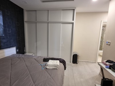 Cho thuê căn hộ vinhomes golden river căn vòng cùng siêu đẹp 3 pn đập thành 2 pn full nội thất 0