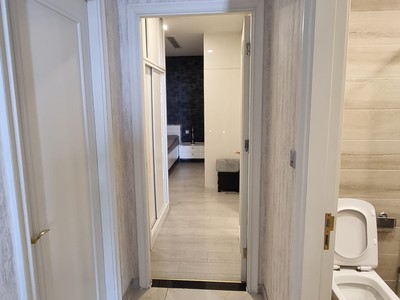 Cho thuê căn hộ vinhomes golden river căn vòng cùng siêu đẹp 3 pn đập thành 2 pn full nội thất 1