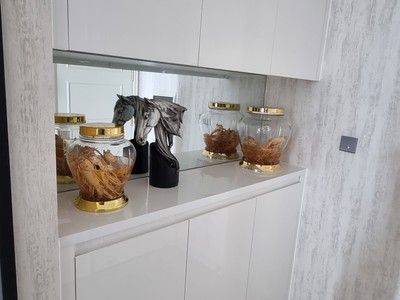 Cho thuê căn hộ vinhomes golden river căn vòng cùng siêu đẹp 3 pn đập thành 2 pn full nội thất 4