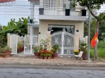 Chính chủ bán căn nhà vị trí đẹp tại phường đông thuận, thị xã bình minh, vĩnh long 0