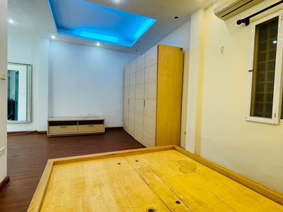 Bán nhà tạ quang bửu, hai bà trưng gần bạch mai, nhà đẹp 40m2 4 tầng, nhỉnh 4 tỷ . 3