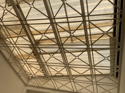 Nhà 1 trệt 2 lầu sân thượng xóm chiếu quận 4 đường trước nhà 10m 2