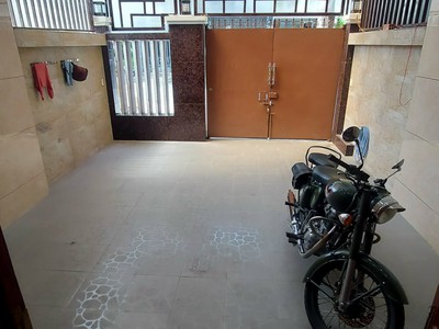 Nhà thuê đường Phạm Hùng, KDC Đại Phúc, Bình Chánh. DT 5x22m. Trệt, 3 lầu, sân thượng.Giá 25 tr/th 1