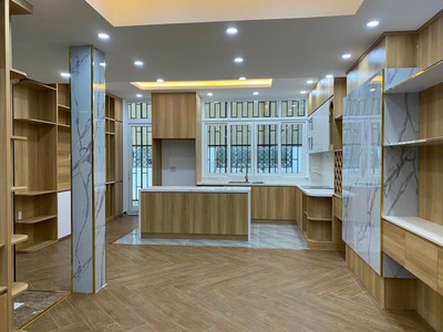 Biệt thự cho thuê KDC Himlam,Tân Hưng Q7. Dt 10x20,hầm, lửng 3 lầu.7p,thang máy nhà trống.Giá 110tr 5