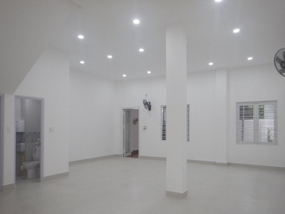 Cho thuê làm văn phòng mặt bằng tầng một và một phòng tầng hai, nhà 277 Nguyễn Tri Phương, phường Hò 5