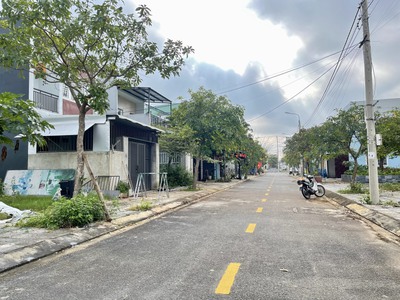 Chính chủ bán 100m2 đường 10.5m 1.9 tỷ mua ở đông đúc ngay sát Nguyễn Lương Bằng ra bãi tắm 1km 1