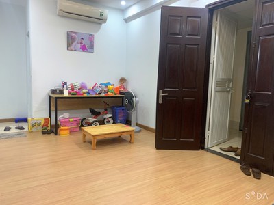 Trần bình, cầu giấy. 74 m2  tầng 7  mt8m  2 tỷ 55. phương 0876.856.534 3