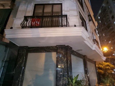 Nhà cạnh hồ tây 5 phòng, full đồ, view hồ, oto để trong nhà 3