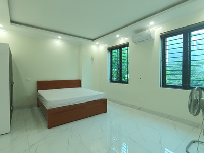 Cho thuê nhà 4 tầng tại Liên Bảo, Vĩnh yên, Vĩnh Phúc. Gía 23 triệu/ tháng. 2