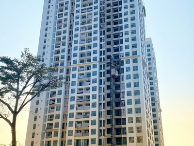 Cần bán chung cư view biển FPT Plaza - 2 PN chỉ 1tỷ7, sở hữu lâu dài 2