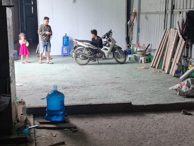 Cho thuê kho xưởng tại yên xá tân triều. 120m giá 80k/m container đỗ cửa 2