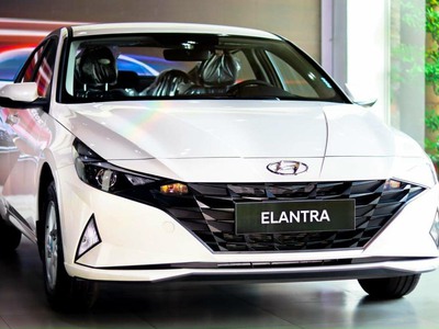 Hyundai Elantra 2023 - thay đổi mang đậm phong cách thể thao 0