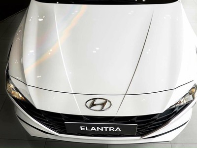 Hyundai Elantra 2023 - thay đổi mang đậm phong cách thể thao 2