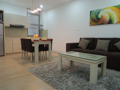 Cho thuê căn hộ 1 ngủ, 1 khách, FULL NỘI THẤT CAO CẤP, phố Yên Ninh, Ba Đình 0