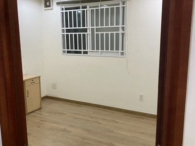 Chính chủ cần bán căn hộ 2pn.1wc 3