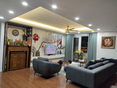 Bán gấp căn 3 ngủ 132m2 tòa A 197 Trần Phú,Hà Đông. 0