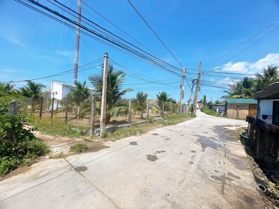 Vân phong, khánh hòa  full thổ cư. giá chỉ 460tr/sổ. mr đăng lh  không79-53.53.53không 2