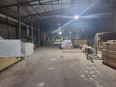 Cho thuê 1200m kho xưởng tại vân côn hoài đúc, đường xe container đỗ cửa, điện 3 fa tự thanh toán 1