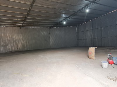 Cho thuê 450m kho xưởng tại đông ngạc, bắc từ liêm, hà nội.sẵn điện 3 fa nước sạch container đỗ cửa 1