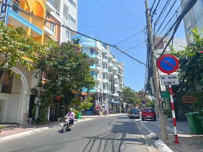 Chính phủ bán lô đất mặt tiền phan chu trinh p2 vũng tàu dt 220m ngang 8 nở hậu đất vuông đẹp giá 1