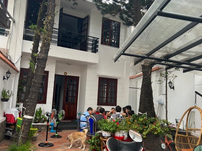 Cho thuê căn vila - lê trực - bình thạnh 0