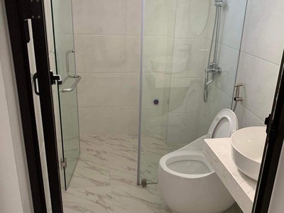 Cho thuê nguyên nhà 4 tầng trong ngõ 90 Hùng Vương, Hồng Bàng 3