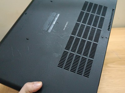 Cần bán Laptop Dell core i7 Ram 16Gb, cạc rời  SSD 256Gb Sách tay từ Nhật 7