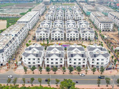 Tôi là chính chủ, không phải môi giới, cần tiền nên bán gấp liền kề căn góc lk13 - 18 dự án 0