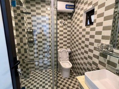 Bán nhà ngõ 328 nguyên trãi- ngõ ô tô- nhà đẹp- gần phố -2 mặt thoáng giá 2,65 tỷ, 90 m 2