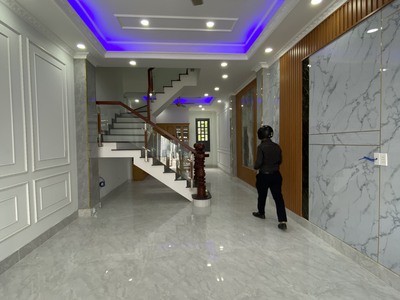 Giảm Giá 20 Nhà Sân Vườn Dĩ An, Cho Thuê 15 Triệu/Tháng 1