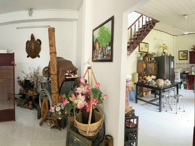 Phường phú thạnh, biệt thự gần ngã 4 lũy ban bích và thoại ngọc hầu, dt 11x14. giá 11 tỷ 2