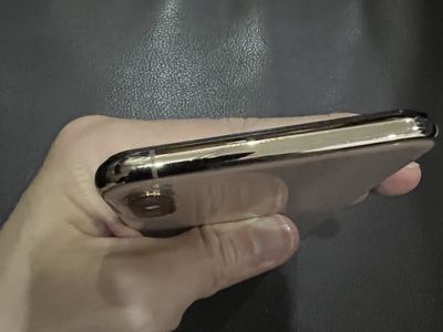 Iphone Xsmax 64gb, bản quốc tế màu gold zin siêu đẹp, mới 6