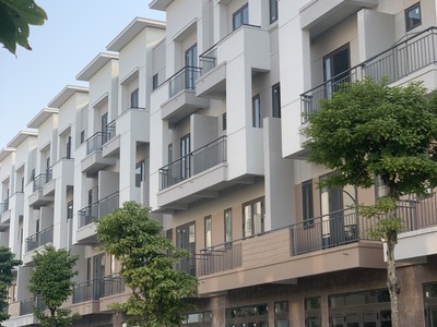 Chỉ từ 38tr/m2 sở hữu ngay căn shophouse chân đế chung cư tại centa Vsip 1