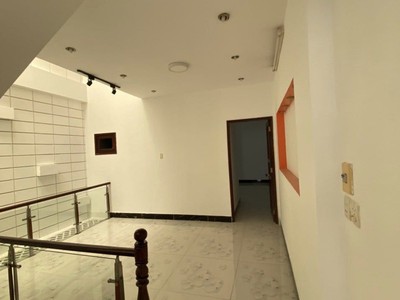 Nhà mặt tiền kinh doanh gần vincom nam long quận 7. hợp đồng thuê sẵn 5 năm, thu nhập 20tr/ tháng. 2