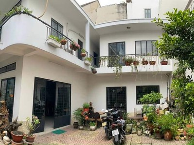 Bán biệt thự sân vườn khu adc đường a tân phú, ngang 11x13, 143m2, chỉ 12 tỷ 0