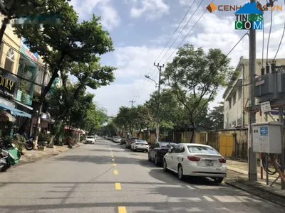 Bán khách sạn Lý Tự Trọng 13 phòng,nội thất,420m2,có Kd quán cà phê nhà hàng ở tầng trệt.60 tỷ 0